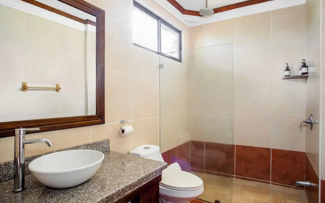 Hotel Hacienda Guachipelin