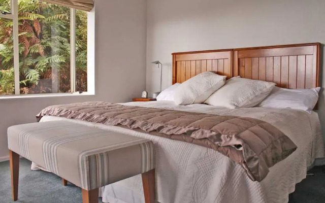 Stewart Island Lodge