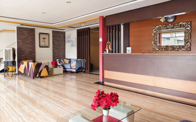 TwoSpaces Living at Kutisari Residence