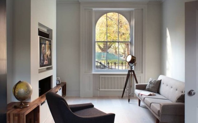 3 Bedroom Home in London Fields Sleeps 5