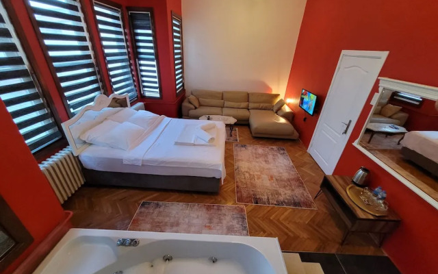 Sari Kosk Butik Otel