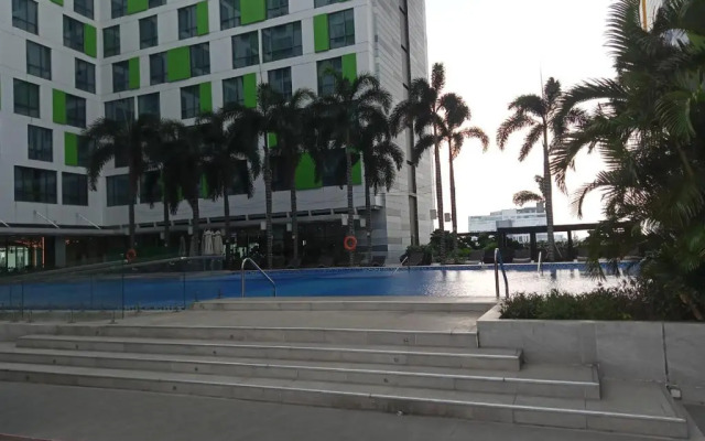 Republic Apartments Saigon Airport