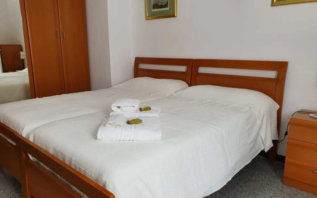 Apartamentos Plaza del Salvador