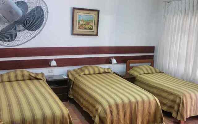 Hotel Oro Viejo