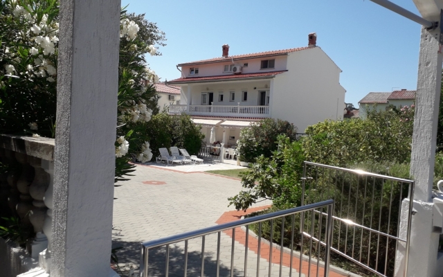 Apartment Mili - 250 m from sea: A1 Marjetka Rab, Island Rab