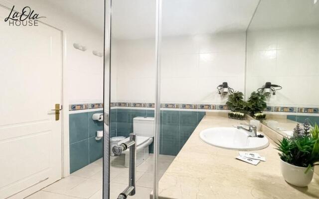 La Ola House Precioso apartamento con piscina