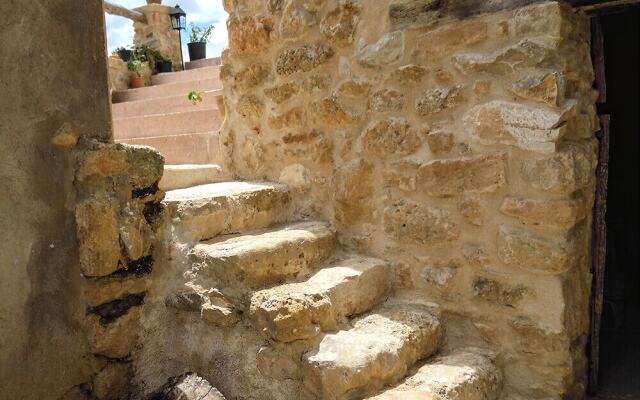 Masia de la Serra de la Cogulla