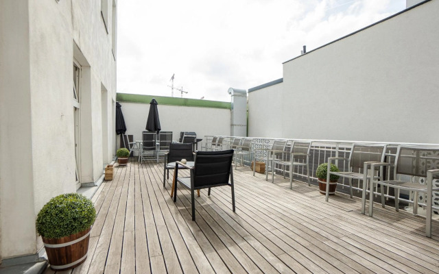Sunny apartment in Leopoldstad + terrace with grill