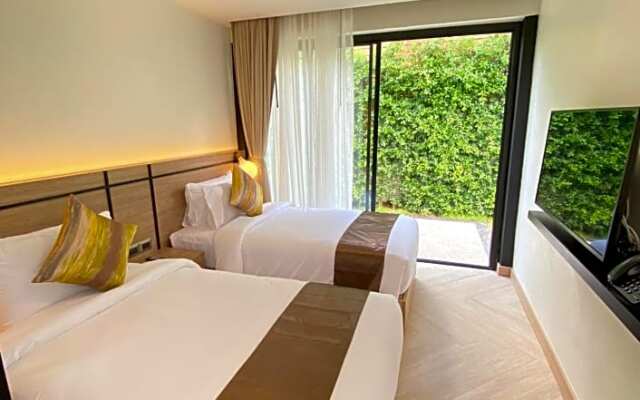 The Gold Living Life