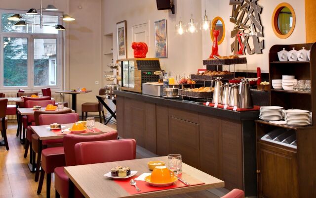 Logis Hôtel du Midi - Saint Etienne Sud