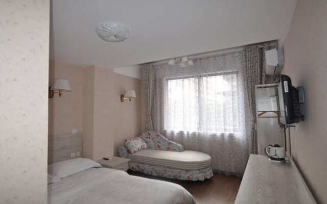 Chengdu Peach Garden hotel