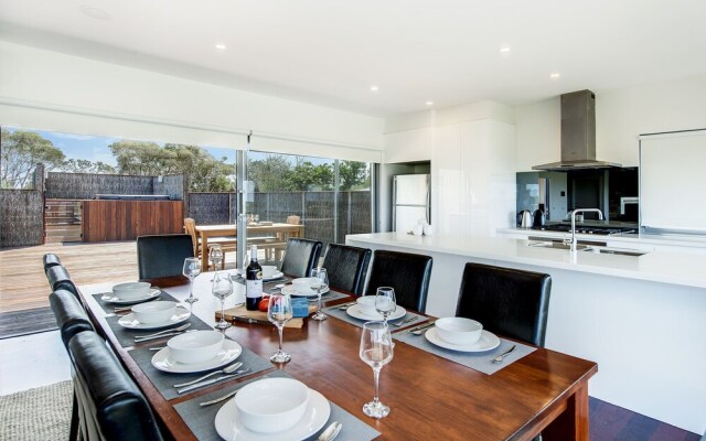 Moonah Dunes Beach House