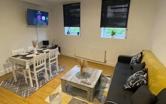 Sleek & Cosy 1Bd Flat - Mile End