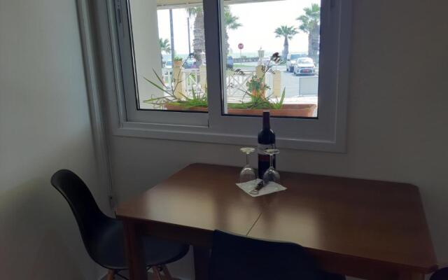 ZORBAS Sea View No 5