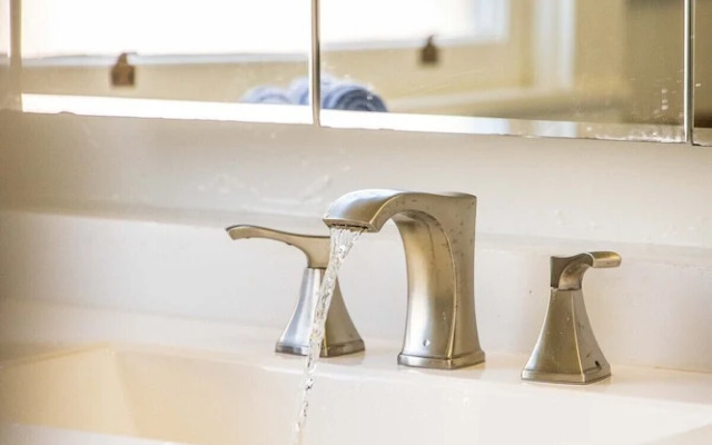 Stunning Alameda One Bedroom