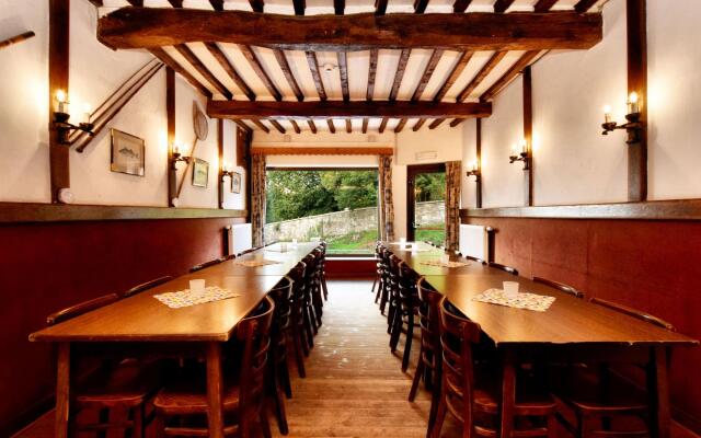 Lavish Holiday Home in Durbuy with Sauna