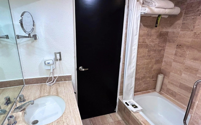 Grand Cantalagua Hotel Morelia, BW Signature Collection