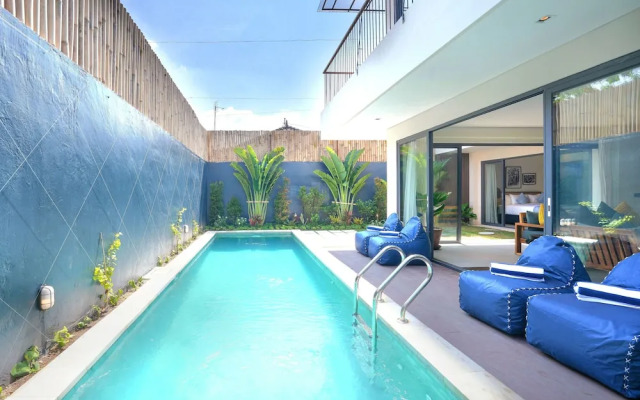 Twin Villas Drupadi 8Br Seminyak