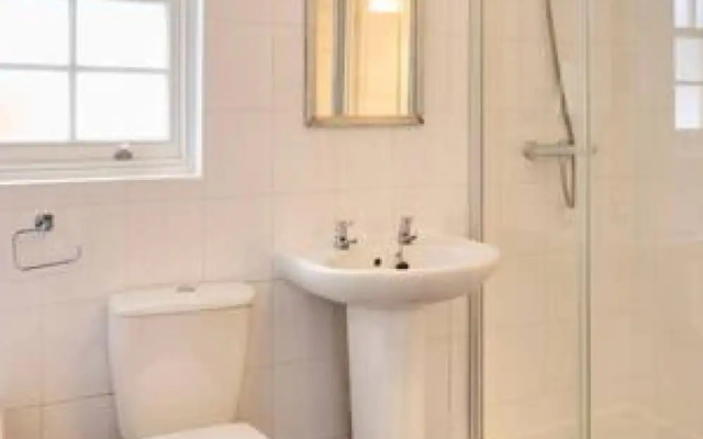 Host Stay New Street
