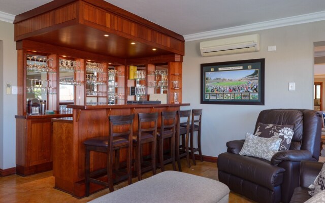 San Lameer Villa Rentals 13925