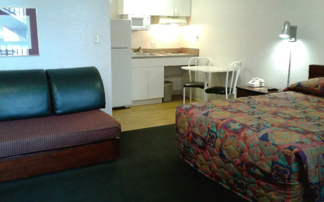 InTown Suites Extended Stay San Antonio TX - Seaworld