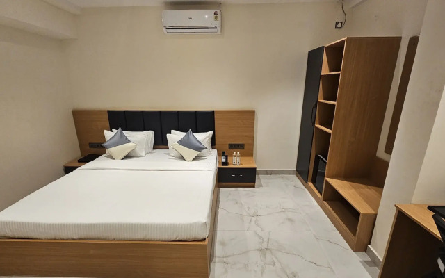 Emerald Urban Comforts