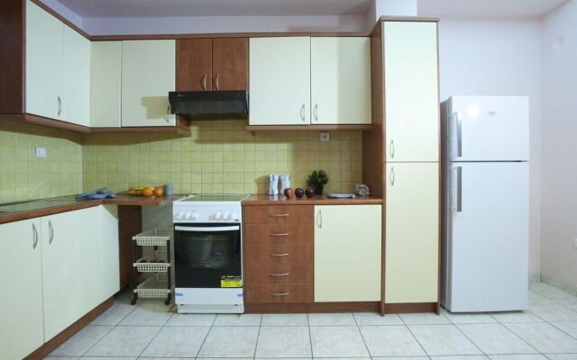 Palaio Faliro, Bright and Spacious Apartment