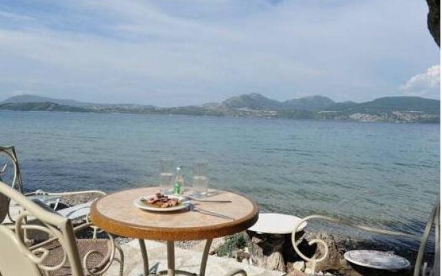 Agnadi Suites