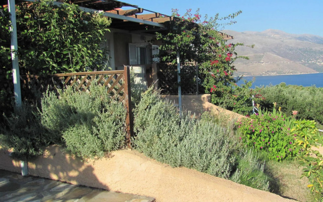 Forestata Village