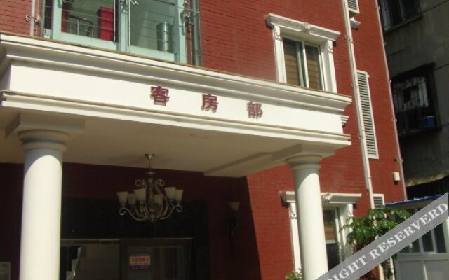 Guiyang  Qixia   Business  Hotel