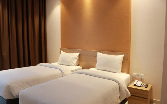 Wing Hotel Kualanamu Airport