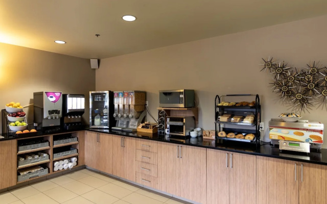 The Kanata by BCMInns Whitecourt