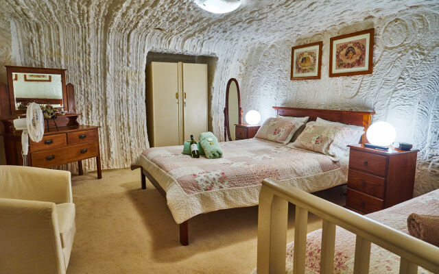 Underground Bed and Breakfast