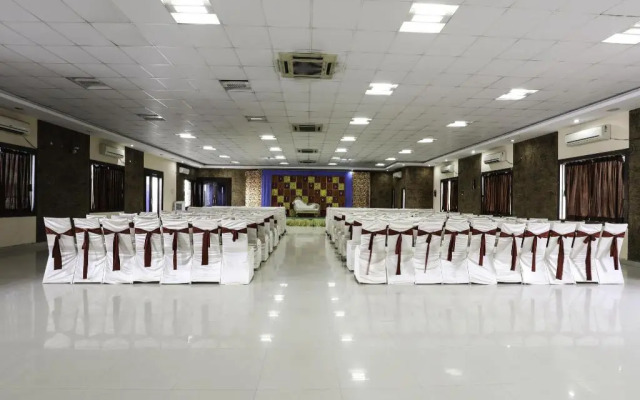 Athidi Grand Hyderabad by OYO Rooms