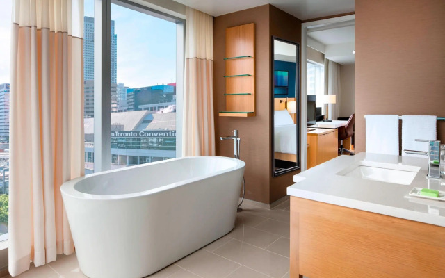 Delta Hotels by Marriott Toronto