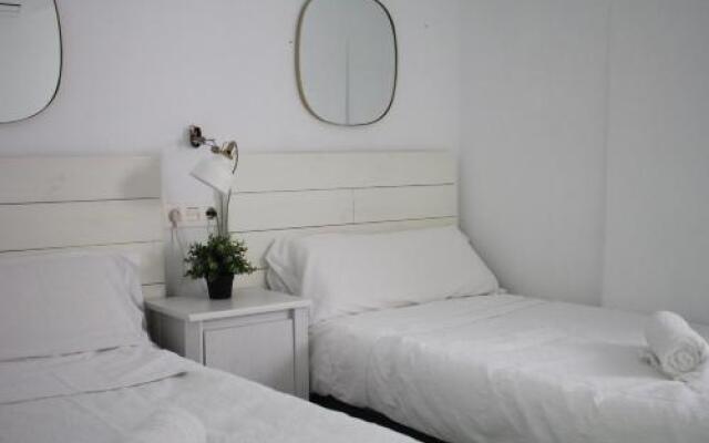 Zahira Suites