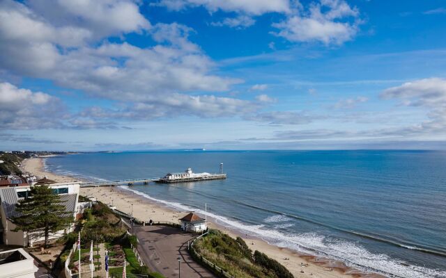 Bournemouth Highcliff Marriott Hotel