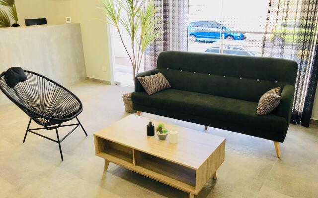 Enclave Business Hotel