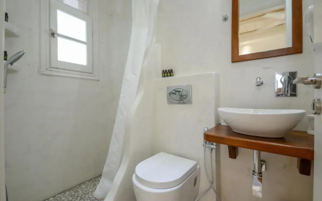 Ostria Hotel
