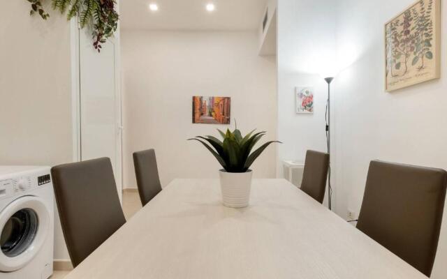 Iflat Lovely And Bright 2 Bed Flat Near Termini