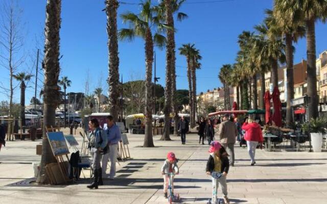 Studio Villa espace Piscine Terrasse Bandol
