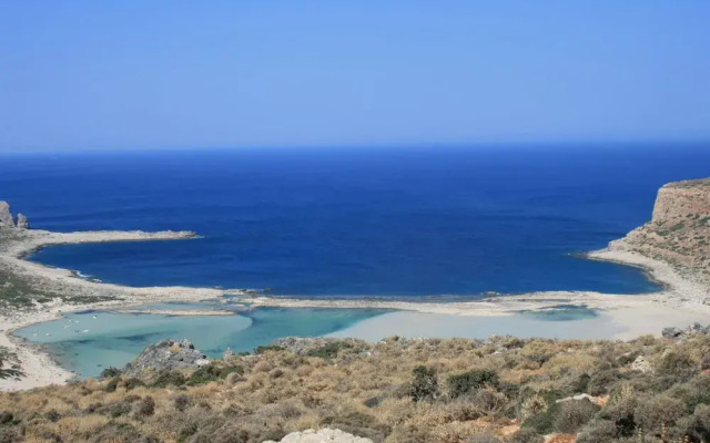 Sea View Villa in Prinès with Private Pool near Rethymnon