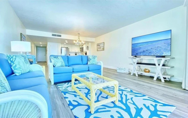 Chateaux 106 by Teeming Vacation Rentals