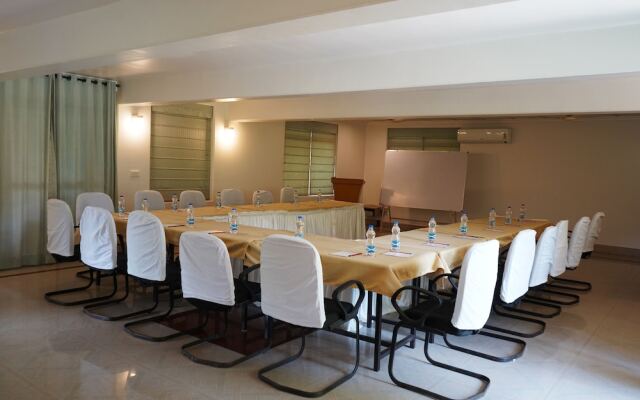 Village Machaan Resort