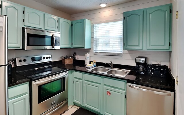 Sunrise Village #113