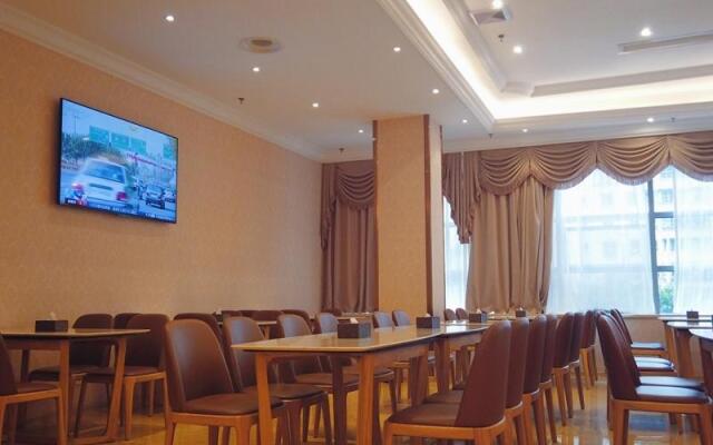 Vienna Hotel(Nanxiong Shidai Guangchang Branch)