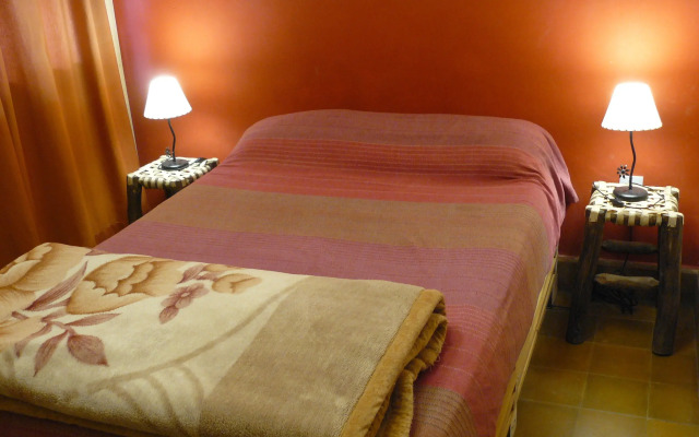 Hostal La Antigua - Hostel