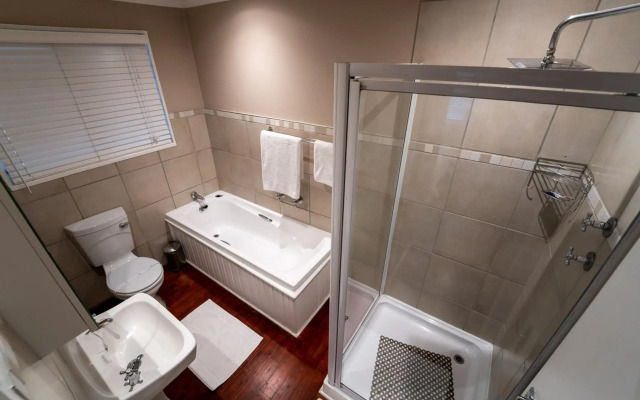 Gooderson Knysna Chalets