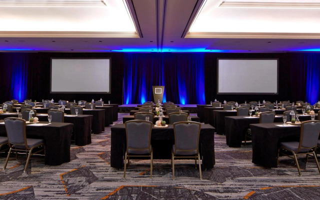 Renaissance Concourse Atlanta Airport Hotel
