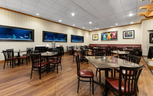 Wyndham Riverfront Little Rock